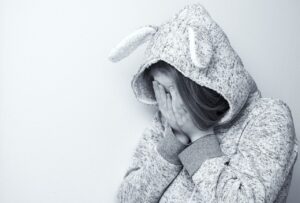 デリケートゾーンのにおいは自分でわかる？気になる原因と対策を解説！